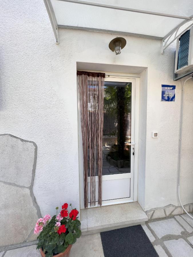 Apartmani Palme 푼타나 외부 사진